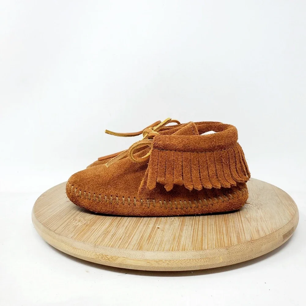 Minnetonka Softsole Bootie Kids 8 Brown Suede Fringe Minimalist Mocassin Shoes